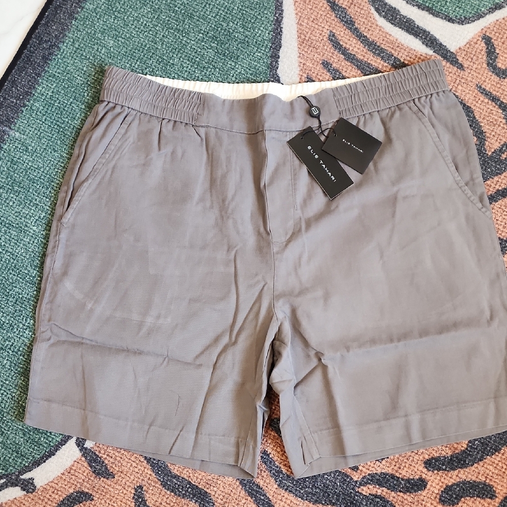 Elie Tahari Gray Flat Front Shorts Lightweight Casual Wear